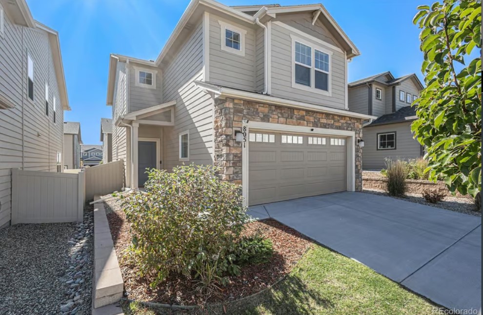Exquisite 2-story Home